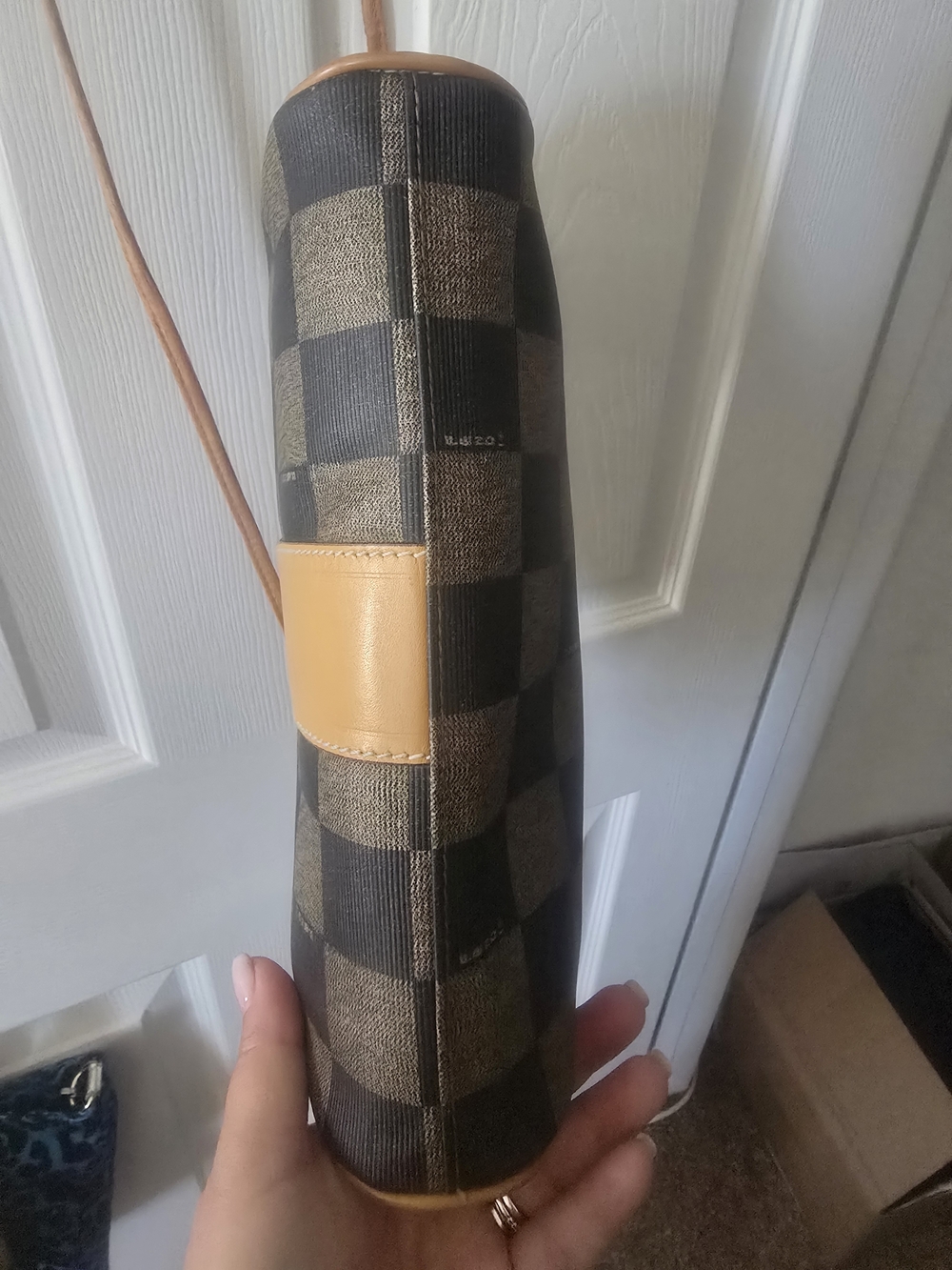 FENDI Vintage Checkered Crossbody Bag With Original Leather Strap - Picture 12 of 16